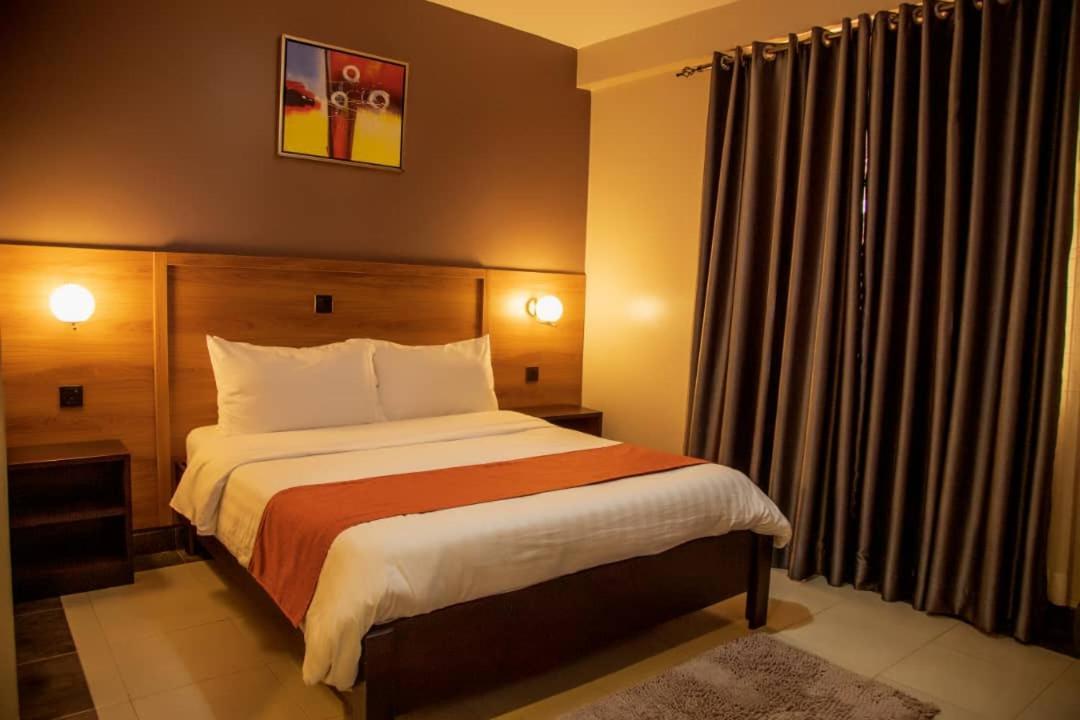 Blue Berries Hotel Entebbe Luaran gambar